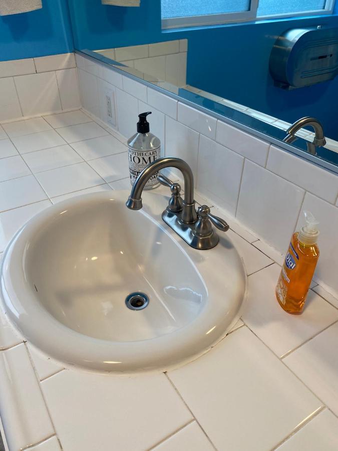 Private Los Angeles Room - Free Wifi, Ac, Tv, Private Fridge, Kitchen, Near Usc - Exposition Park - Usc Memorial Coliseum - Banc Of California Bmo Stadium - Downtown Los Angeles Dtla - University Of Southern California Usc!! Exterior foto