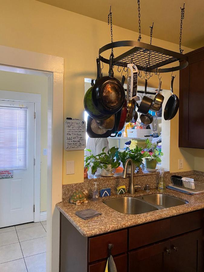 Private Los Angeles Room - Free Wifi, Ac, Tv, Private Fridge, Kitchen, Near Usc - Exposition Park - Usc Memorial Coliseum - Banc Of California Bmo Stadium - Downtown Los Angeles Dtla - University Of Southern California Usc!! Exterior foto